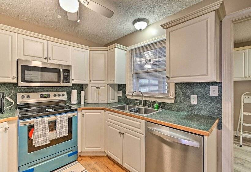 Lillington Home ~ 1 Mi To Cape Fear River!