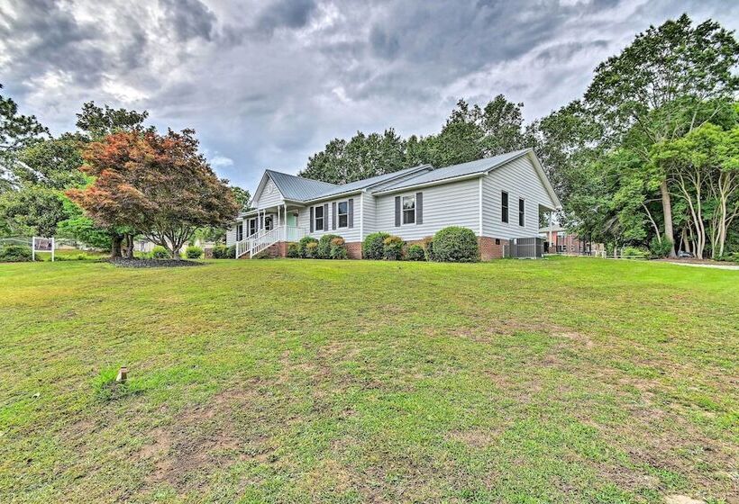 Lillington Home ~ 1 Mi To Cape Fear River!