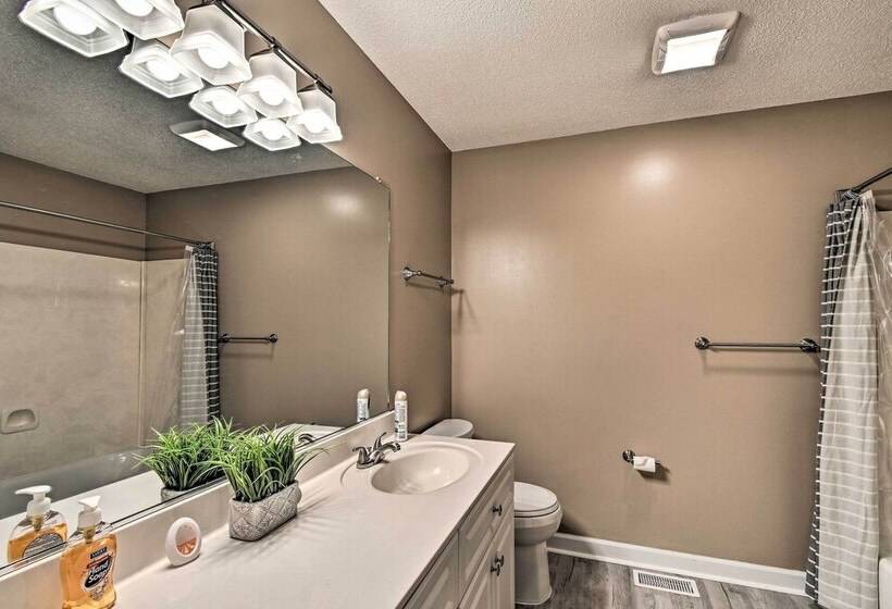 Lillington Home ~ 1 Mi To Cape Fear River!