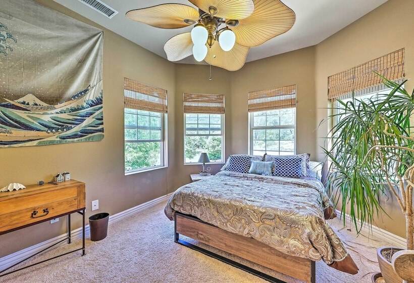 Luxurious Murrieta Retreat W/ Mountain Views!