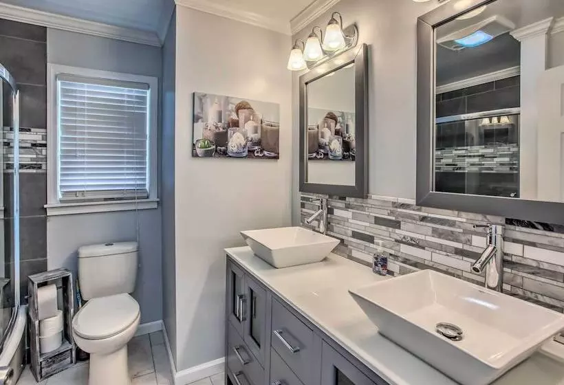 Marvelous Oceanfront Home W/ Stunning Views