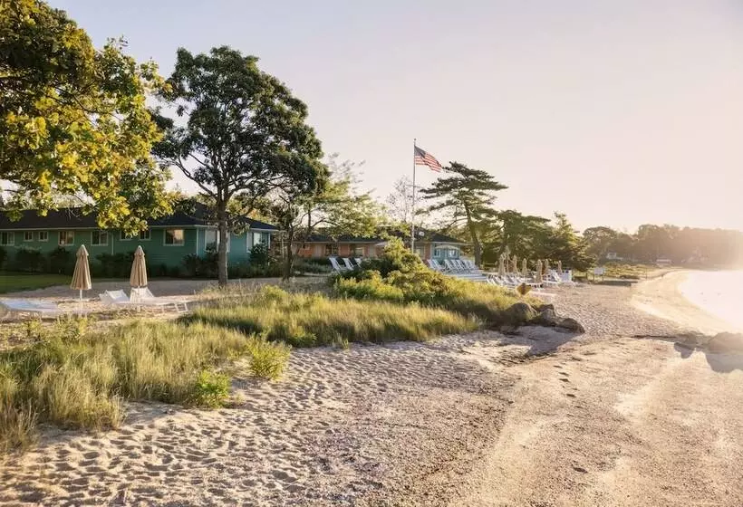 Silver Sands Motel & Beach Bungalows