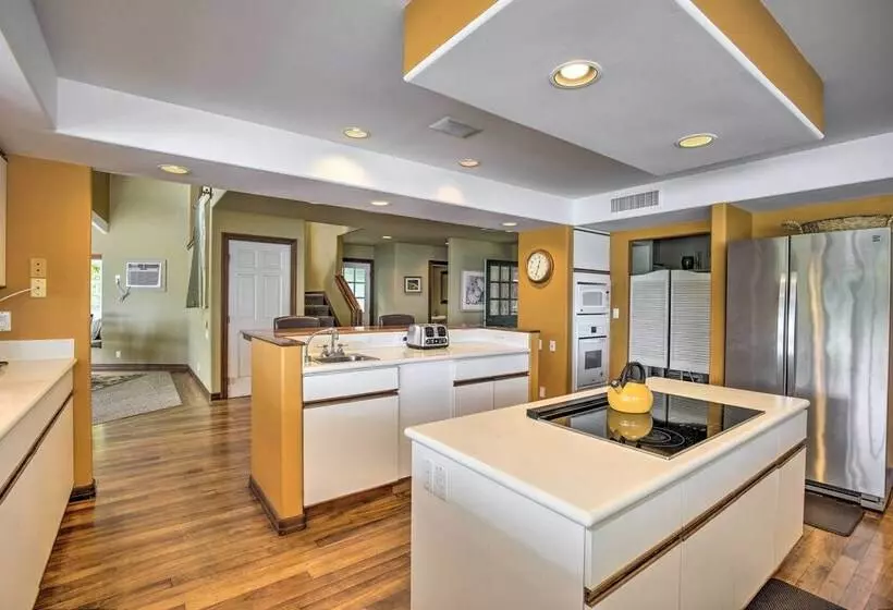 Ocean View Kailua Kona Escape W/ Private Pool!