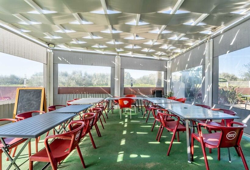 פנסיון Villa Paradis