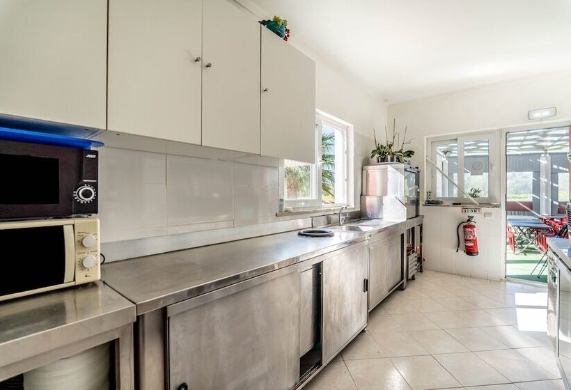 פנסיון Villa Paradis