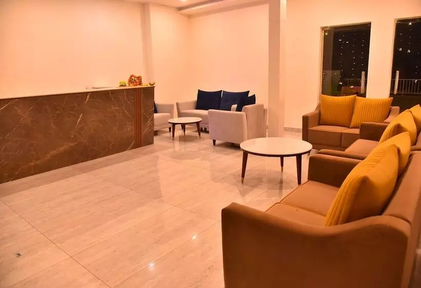 Qcent Woods Spa & Resort