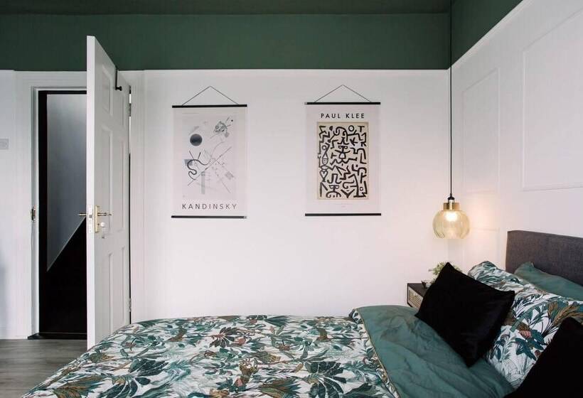 إقامة Luxury Designer 4 Bed Home In The Heart Of Belfast