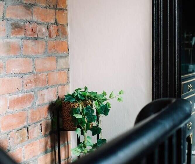 إقامة Luxury Designer 4 Bed Home In The Heart Of Belfast