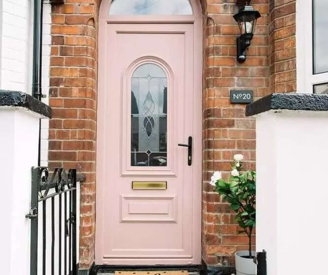 Residenssi Luxury Designer 4 Bed Home In The Heart Of Belfast