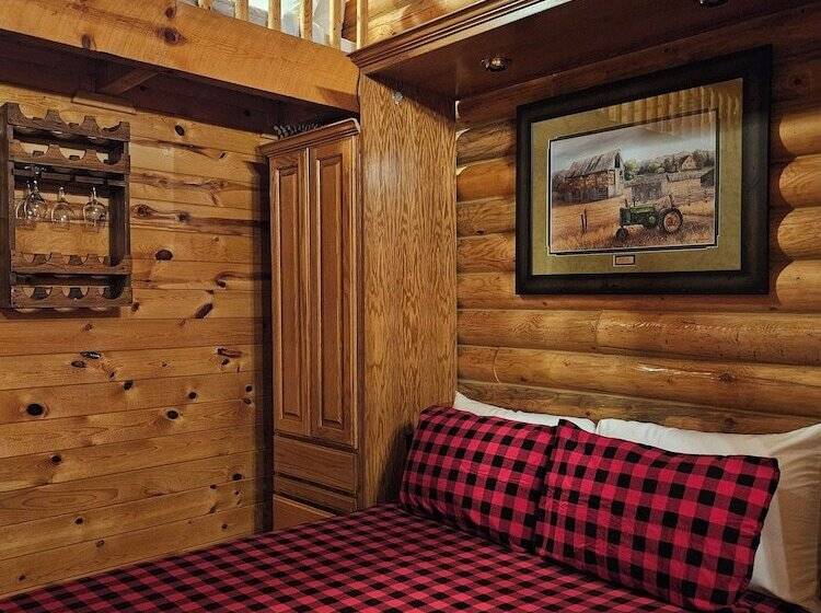 The Peacemaker Cabin