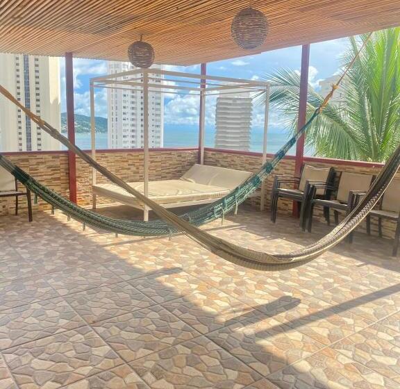 Hotelli Suites Acapulco Yamba