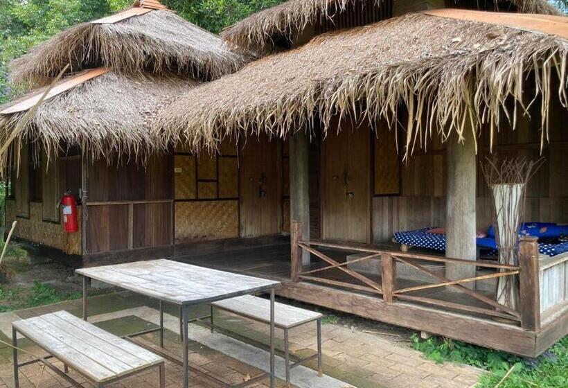 Hospedaria Buzzas @ Pai Chan