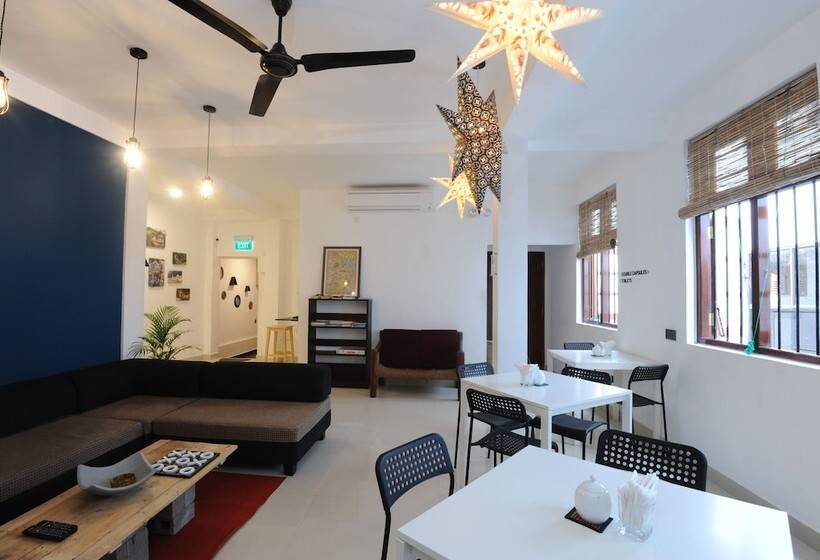 הוסטל Star Anise Boutique Capsule