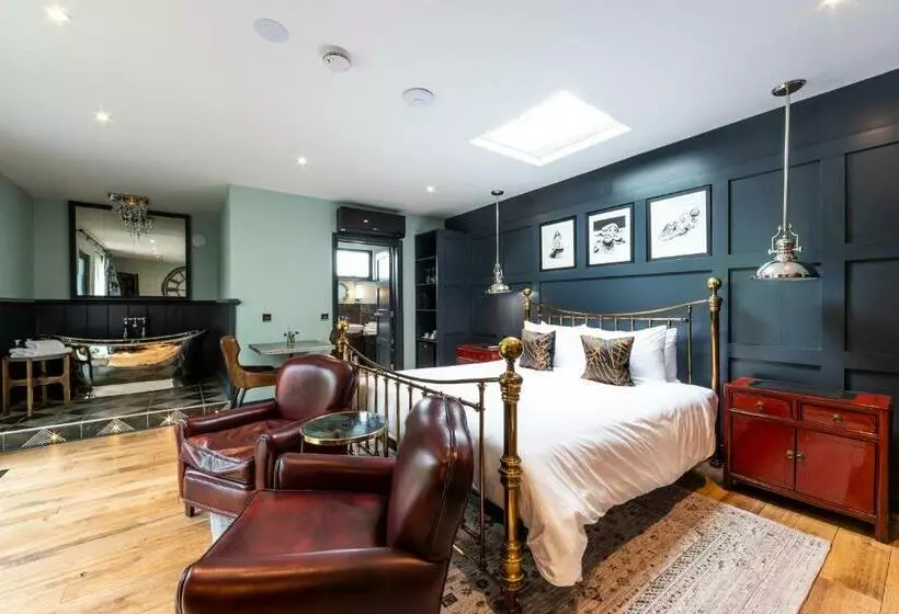 ベッドアンドブレックファースト Eagle Mill Luxury Rooms