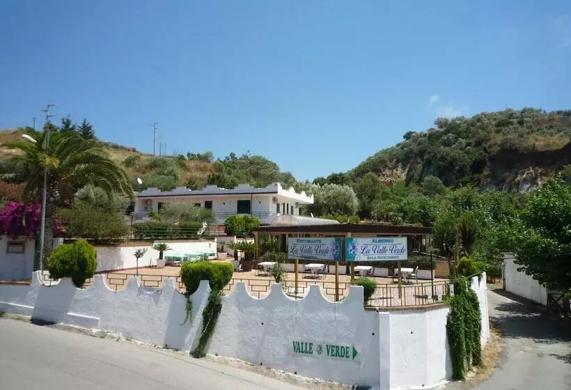 تختخواب و صبحانه La Valle Verde