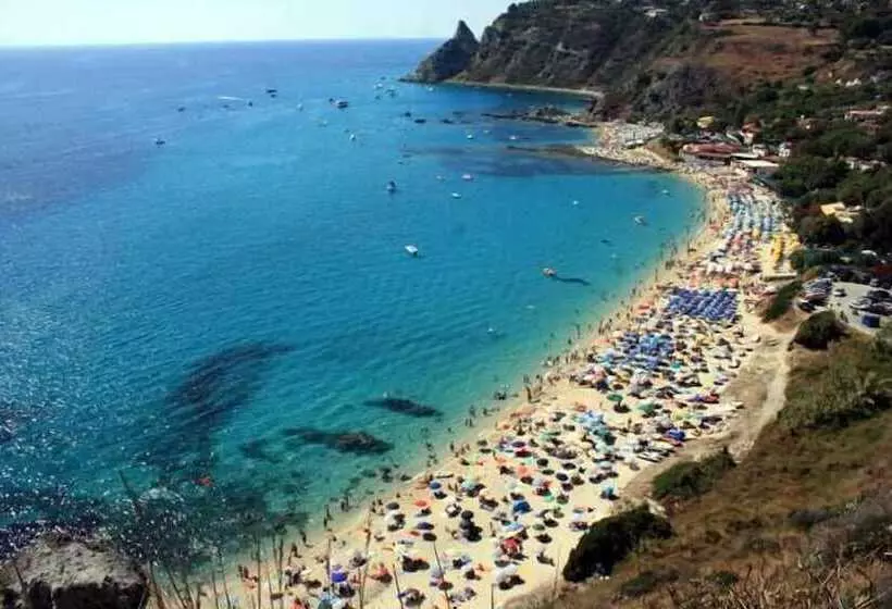 تختخواب و صبحانه La Valle Verde