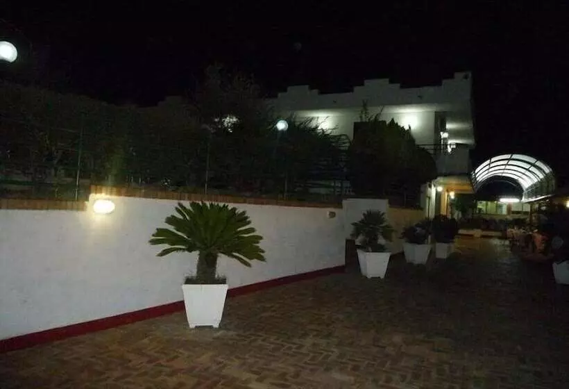 تختخواب و صبحانه La Valle Verde