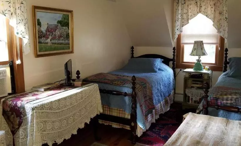 Eastgate Inn B&b