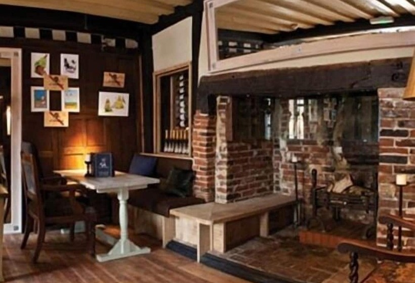 Хостел The Cross Keys