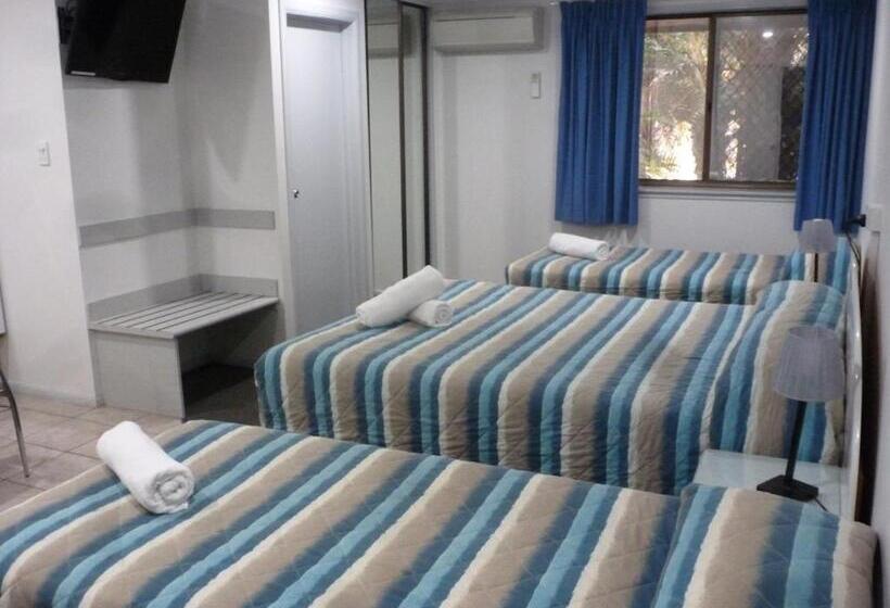 בית מלון כפרי Aspley Carsel Motor Inn