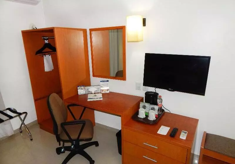 ホテル Best Western Minatitlan