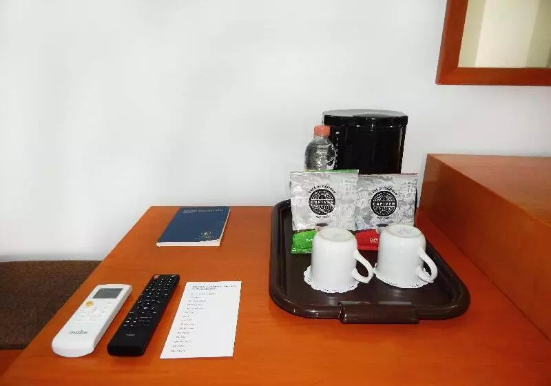 ホテル Best Western Minatitlan