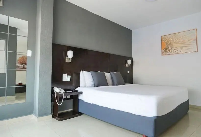 ホテル Days Inn By Wyndham Minatitlan