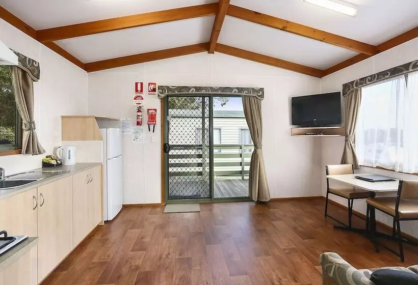 ホテル Enclave At Healesville Holiday Park