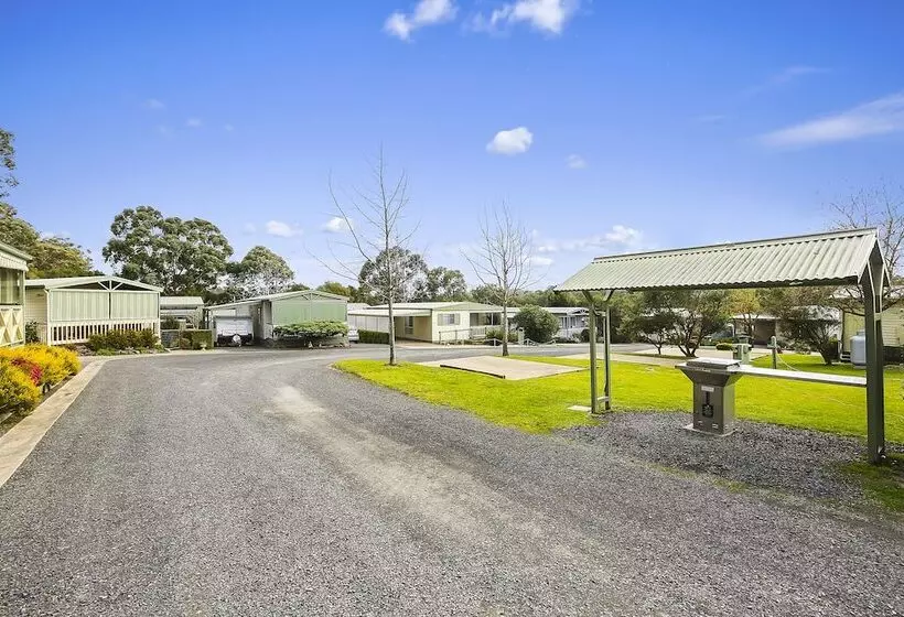 ホテル Enclave At Healesville Holiday Park