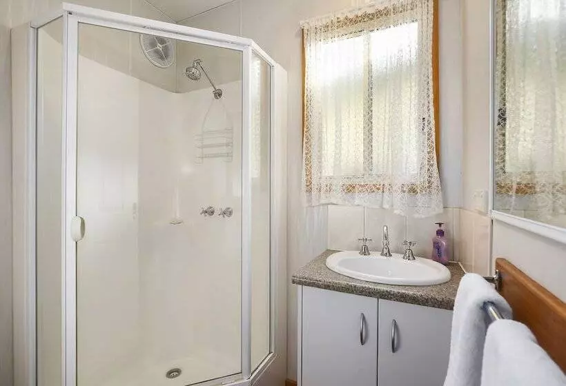 ホテル Enclave At Healesville Holiday Park