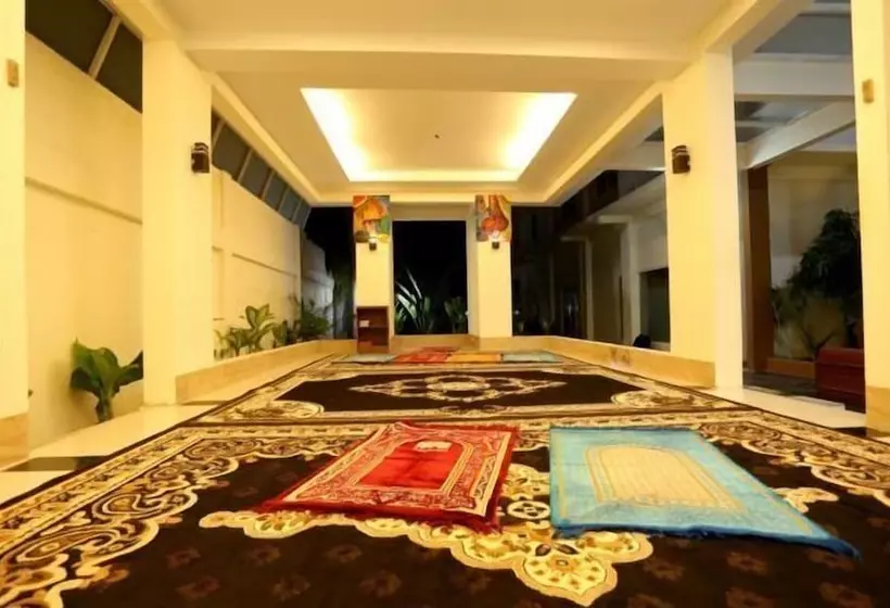 ホテル Grand Permata Hati