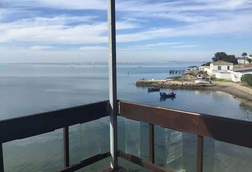 Hotelli Hoedjiesbaai