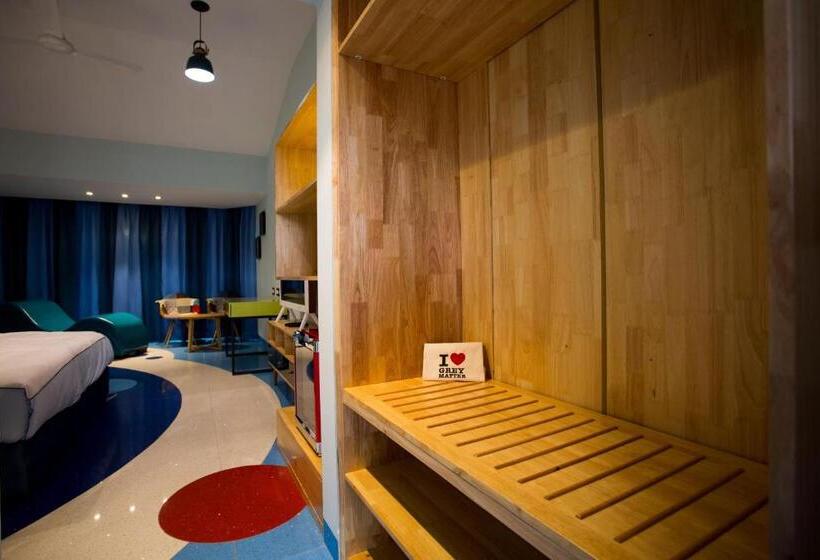 Отель I Love Bell Bottoms Vagator Goa