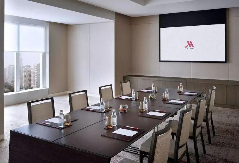 Marriott Hotel Downtown Abu Dhabi