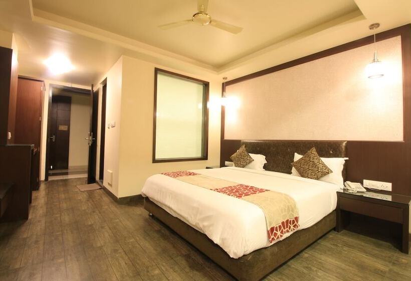 בית מלון כפרי Mittal Avenue & Paradise