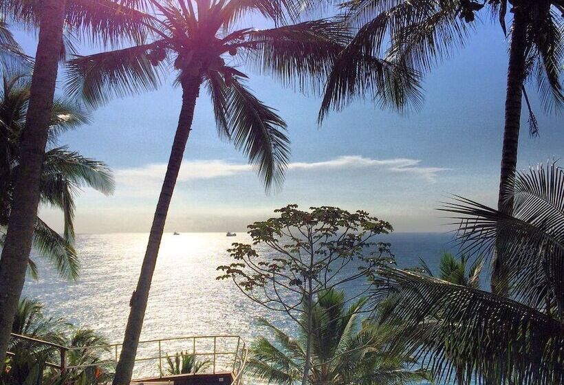 Hotel Pousada Singuitta Ilhabela