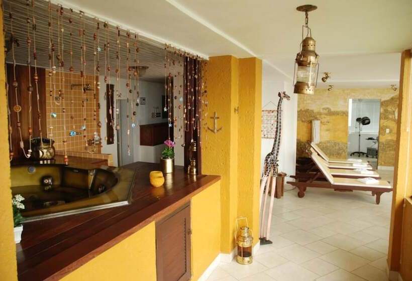 Hotel Pousada Singuitta Ilhabela