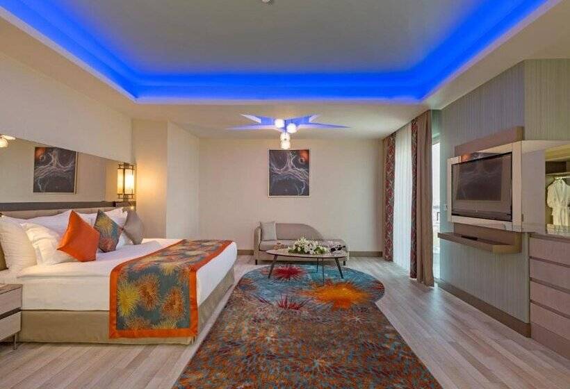 هتل Royal Seginus