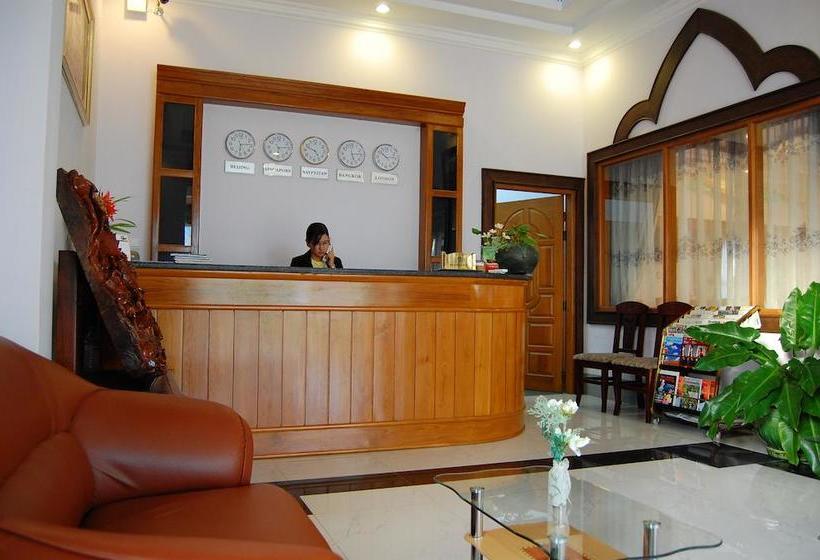 Hotell The Golden Lake