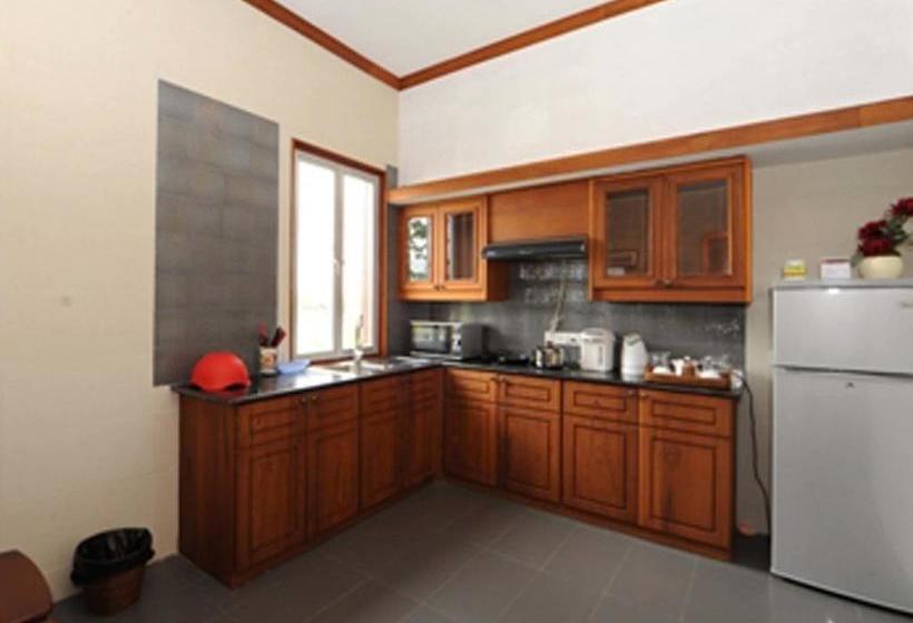 Hotell The Golden Lake