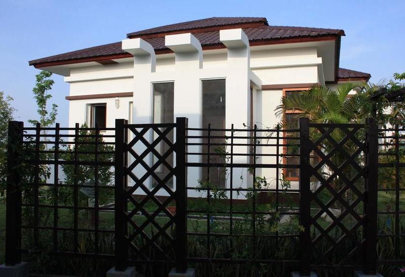 Hotell The Golden Lake