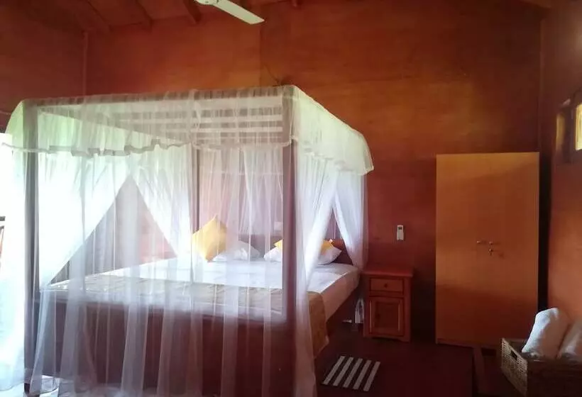 هتل The Hideout Sigiriya