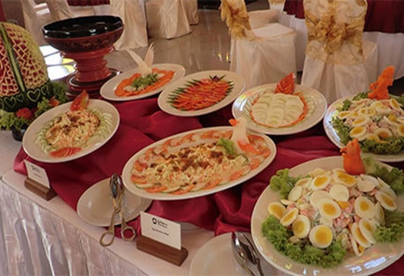 هتل The Myat Mingalar