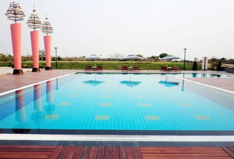 هتل The Myat Mingalar