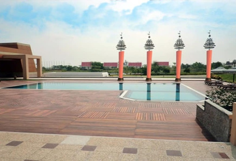 هتل The Myat Mingalar