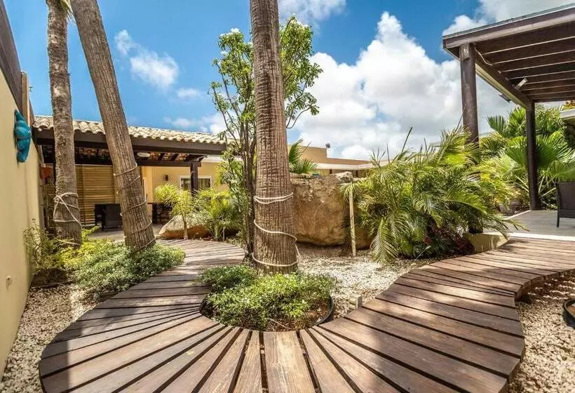 Juanedu Suites