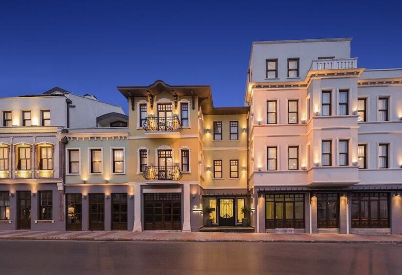 Nevv Bosphorus Hotel & Suites