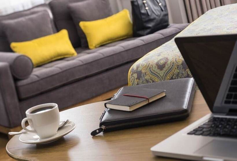 Nevv Bosphorus Hotel & Suites