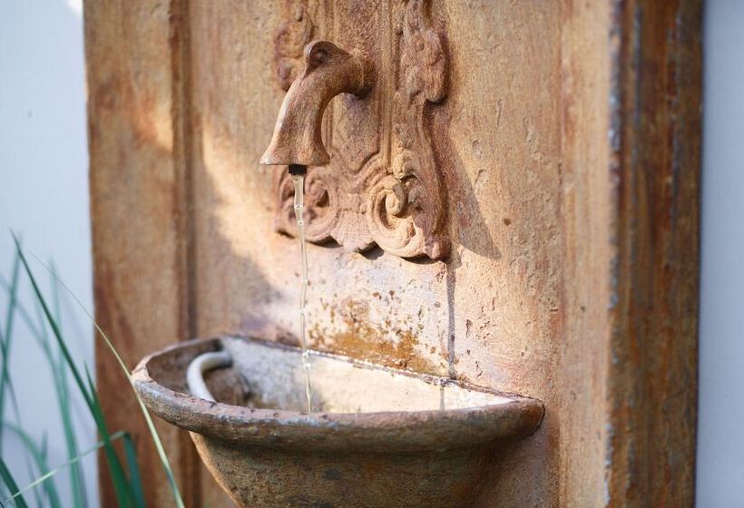 ペンション 12 On Brecher