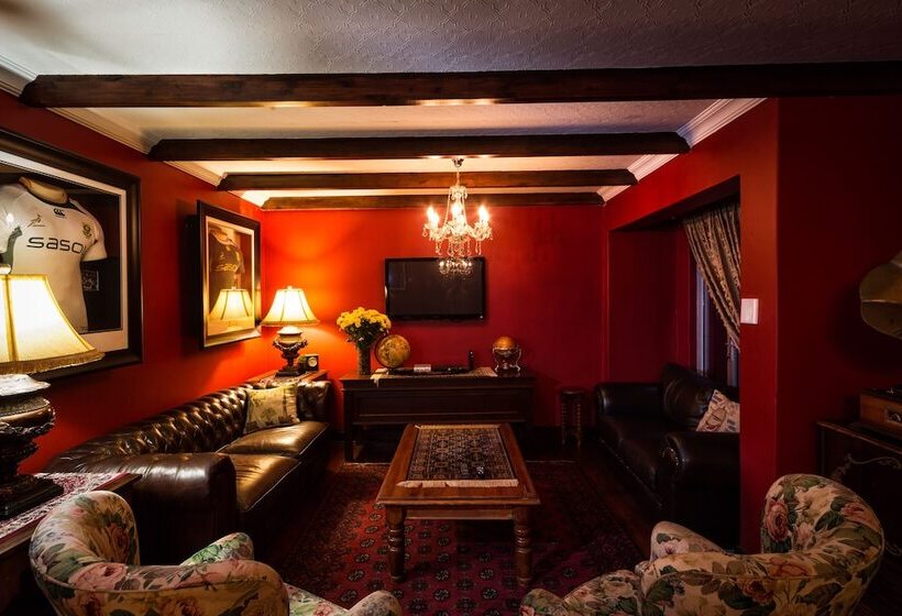 ペンション 12 On Brecher